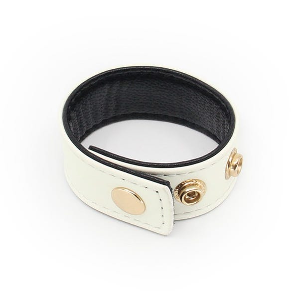 Love In Leather Glow In the Dark Cock Ring