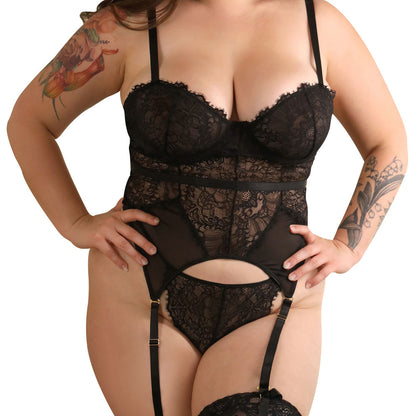 Fantasy Lingerie Tease Parker Gartered Bustier & Pantry Set